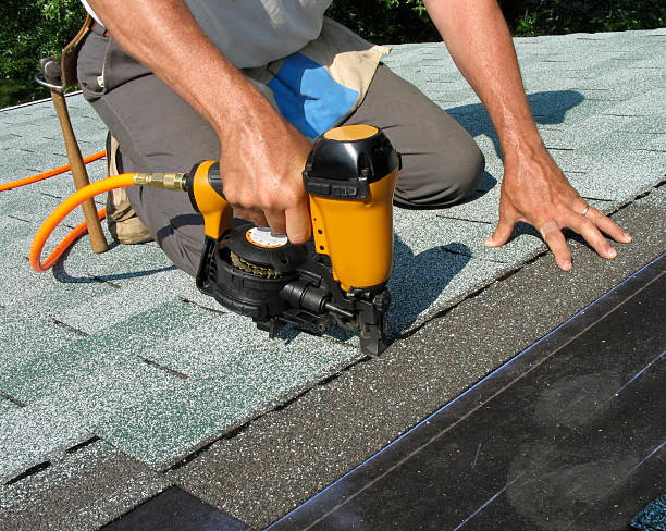 Best Roof Gutter Cleaning  in Yeagertown, PA